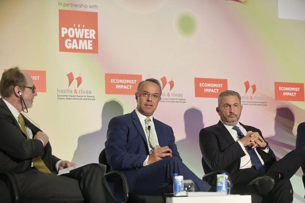 10 πρωτοβουλίες του Υπ. Υποδομών: δημόσια έργα, ηλεκτροκίνηση, άμεση αποκατάσταση των ζημιών