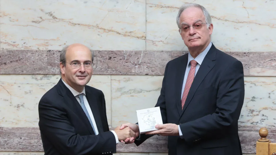 Κ. Χατζηδάκης για Προϋπολογισμό 2024: Η ελληνική οικονομία ακόμη πιο ψηλά