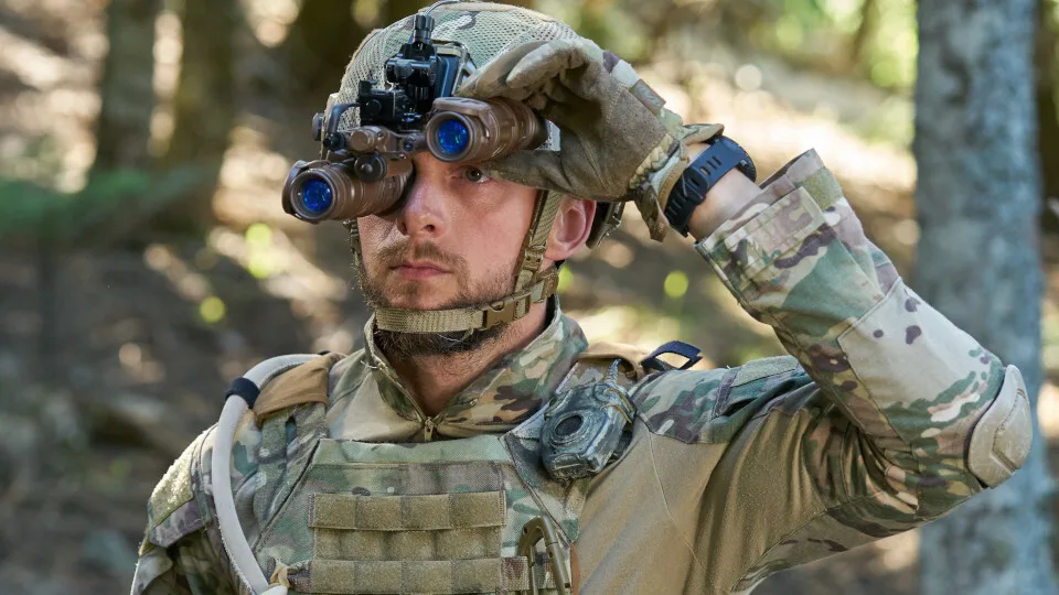 ​ΤΗΕΟΝ: Συμφωνία με τo Σώμα Πεζοναυτών των ΗΠΑ για προμήθεια οργάνων νυχτερινής όρασης​