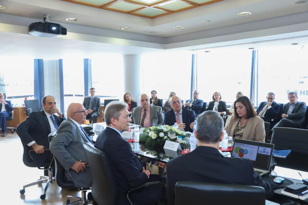 ​Δυναμικές συνέργειες μεταξύ ΕΤΕπ και Ελληνικής Αναπτυξιακής Τράπεζας