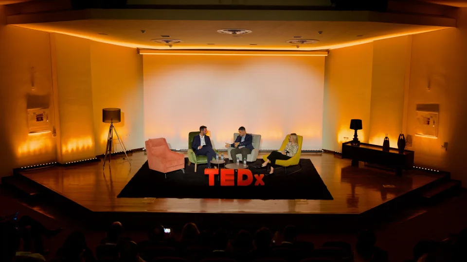 TEDxPatras 2023 – Bridging Within: Εναλλακτικές Προοπτικές, Καινοτομία και Διάλογος για το Μέλλον