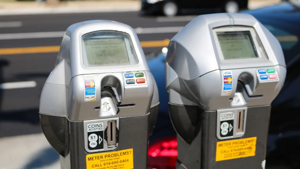 Από το παρκόμετρο στο Smart Parking