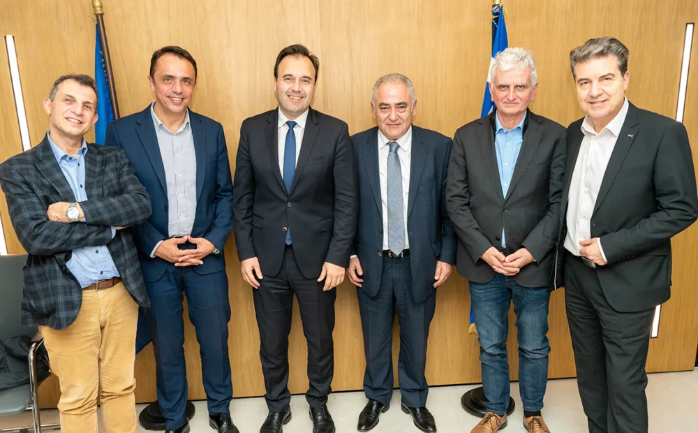 Ψηφιακά εργαλεία και επιχειρηματικότητα στο επίκεντρο της συνάντησης ΕΕΑ - Παπαστεργίου