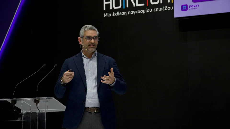 pαyzy pro, η νέα εφαρμογή για ΜμΕ: Προβολή, πληρωμή με QR και προσαρμοσμένα cashback