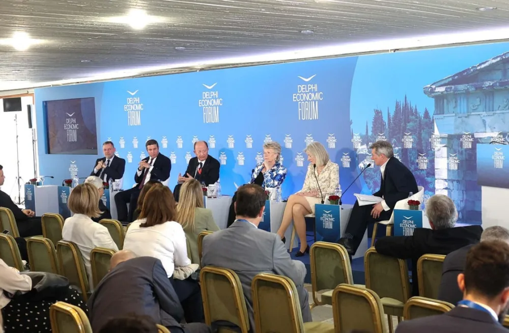 Το έλλειμμα της Ευρώπης στις υποδομές στο 5G και τις ψηφιακές δεξιότητες