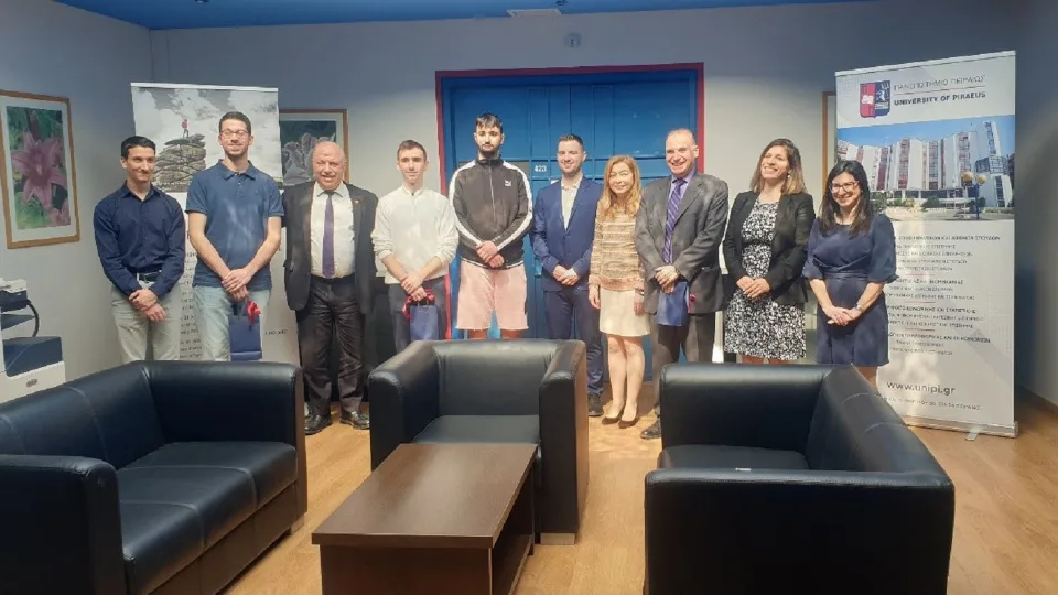 ΠΑΠΕΙ: Βράβευση νικήτριας ομάδας στον ετήσιο διεθνή φοιτητικό διαγωνισμό CFA Institute Research Challenge