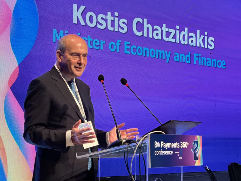 Τα οφέλη του IRIS σήμερα: Έως 30/6 η προθεσμία για αυτοαπασχολούμενους - ελεύθερους επαγγελματίες