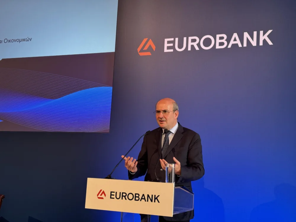 3 δράσεις για την ενθάρρυνση της ιδιωτικής και δημόσιας αποταμίευσης