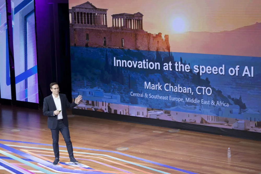 3 στους 4 εργαζόμενους χρησιμοποιούν πλέον AI στην εργασία τους