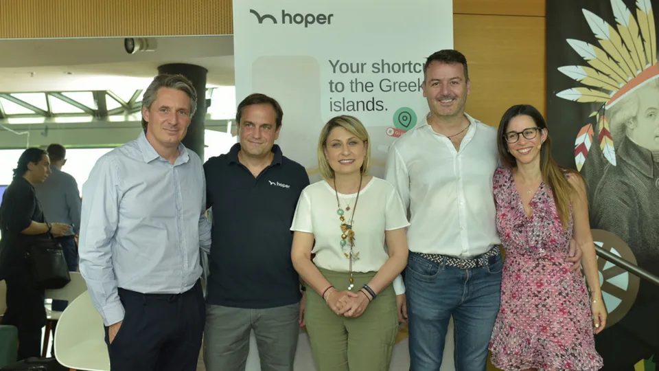 Hoper: Η πρώτη εταιρεία προγραμματισμένων πτήσεων ελικοπτέρου στην Ελλάδα άνοιξε τα φτερά της