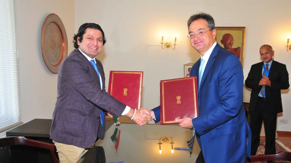 EUROBANK – Ινδικό Επιμελητήριο: MoU για την ίδρυση του νέου Επιχειρηματικού Συμβουλίου Ινδίας – Ελλάδας - Κύπρου