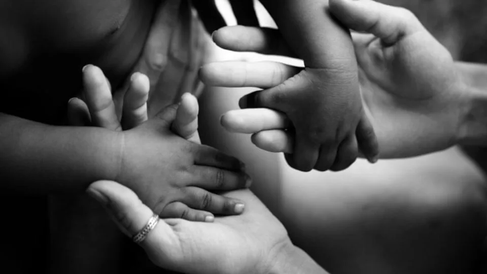 Εκδήλωση: "Γέφυρες Αγάπης" για την υιοθεσία στη σύγχρονη πραγματικότητα