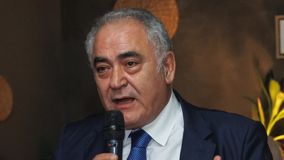 Χατζηθεοδοσίου: «Ψίχουλα οι επιδοτήσεις του ηλεκτρικού ρεύματος μπροστά στις τεράστιες αυξήσεις των τελευταίων χρόνων»