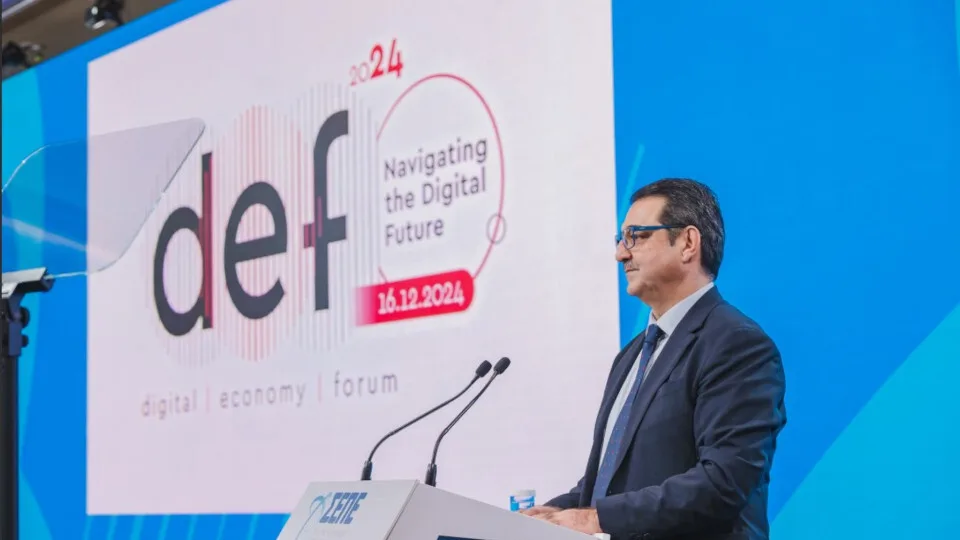 Οι πρακτικές εφαρμογές της Τεχνητής Νοημοσύνης στον δημόσιο και τον ιδιωτικό τομέα