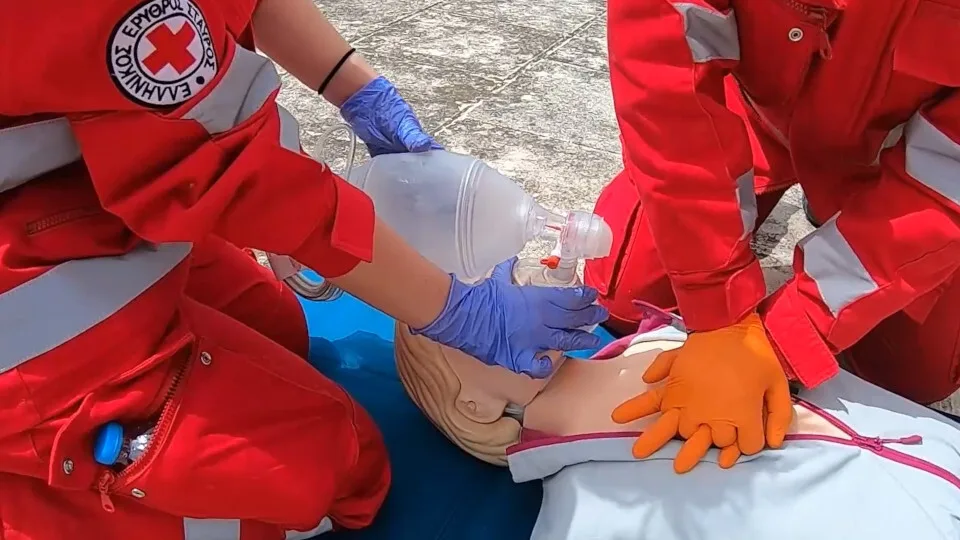 Πιστοποιημένα διαδικτυακά μαθήματα πρώτων βοηθειών διοργανώνει ο Ε.Ε.Σ.