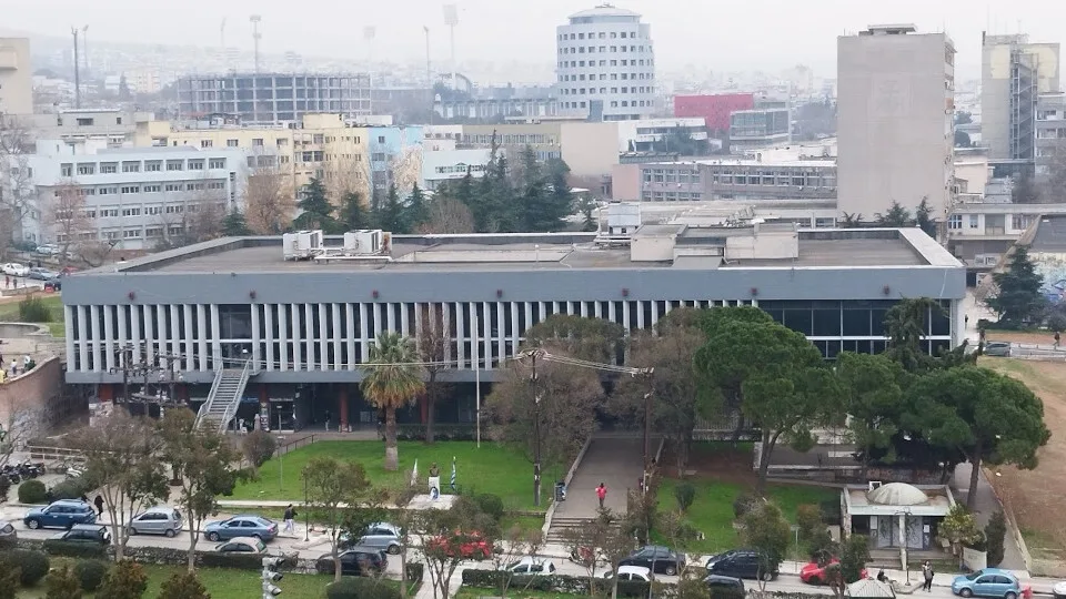 Επαναλειτουργεί η κεντρική βιβλιοθήκη του ΑΠΘ με νέα κλιματιστικά