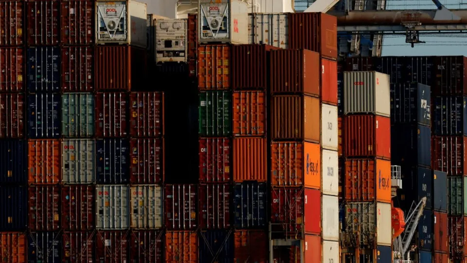 Περιορισμένος ο αντίκτυπος των δασμών των ΗΠΑ στην ελληνική οικονομία - Μεγάλες αποκλίσεις στην επίδραση ανά κλάδο