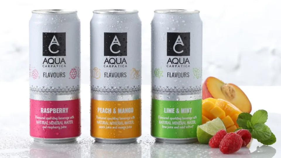 AQUA Carpatica FLAVOURS: Αναγνωρίστηκαν ως "προϊόν της χρονιάς 2025"
