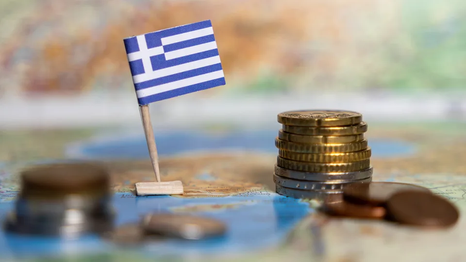 ΙΟΒΕ: Νέα μικρή επιδείνωση του οικονομικού κλίματος τον Νοέμβριο, με πτώση και στην καταναλωτική εμπιστοσύνη