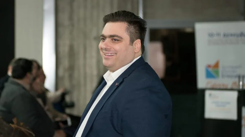 Γ. Βουτσινάς, ΚΕΕΕ: Ζωτικής σημασίας η ενίσχυση και θωράκιση των μικρομεσαίων επιχειρησεων