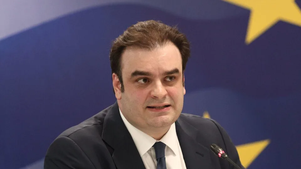 Μήνυμα Πιερρακάκη για τις τράπεζες σήμερα: Στήριξη της μικρομεσαίας επιχειρηματικότητας και δημιουργία «εθνικών πρωταθλητών»