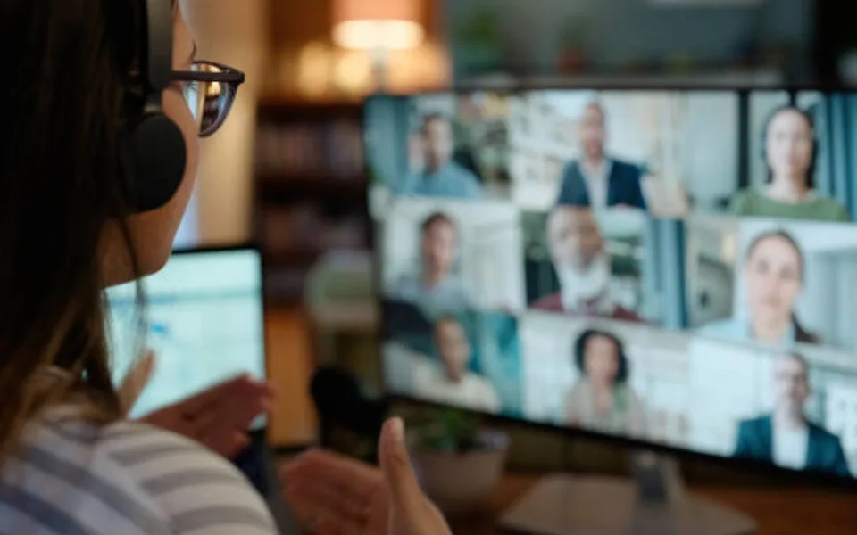 Επιμελητήριο Κορινθίας: Δωρεάν webinar για την ενεργειακή μετάβαση στον γαλακτοκομικό τομέα