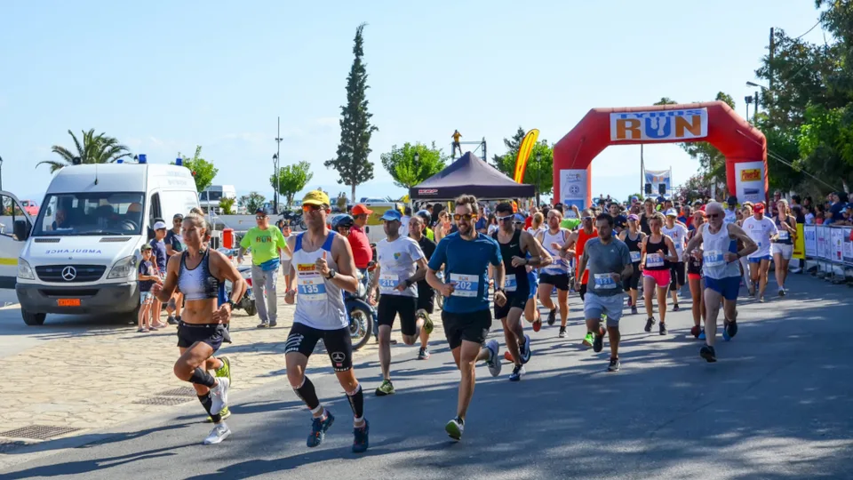 Το Επιμελητήριο Αρκαδίας στηρίζει το αθλητικό και πολιτιστικό διήμερο Tyros Run.25