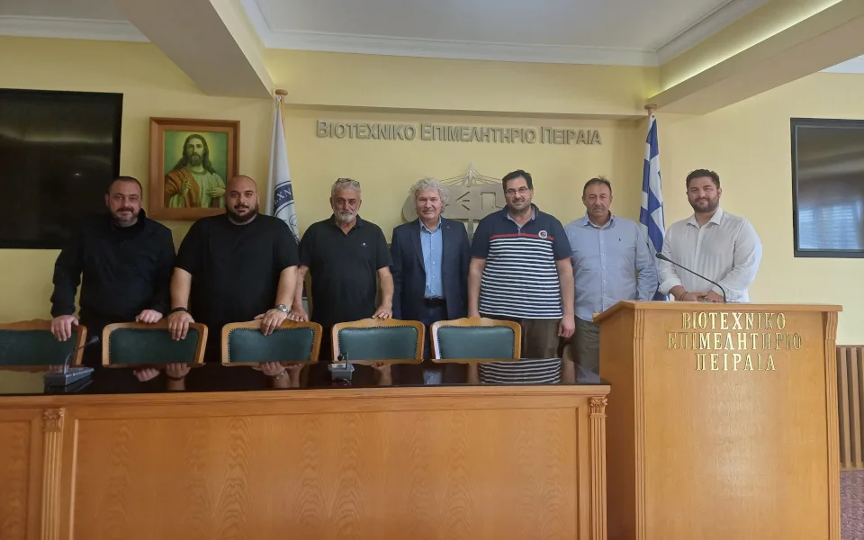 Η ΕΝΚΑΣ Πειραιά σε συνάντηση με τη διοίκηση του ΒΕΠ - Συζήτηση για κρίσιμα θέματα