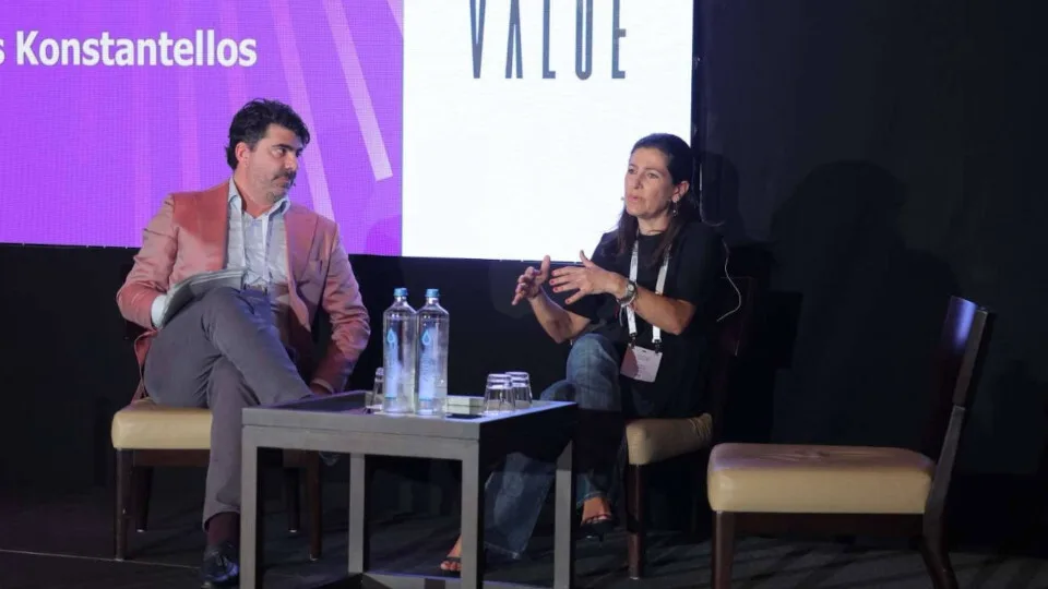 Έξι στις δέκα διαφημίσεις εκνευρίζουν τους καταναλωτές, σύμφωνα με τη Ν. Κομιώτη του ΣΔΕ