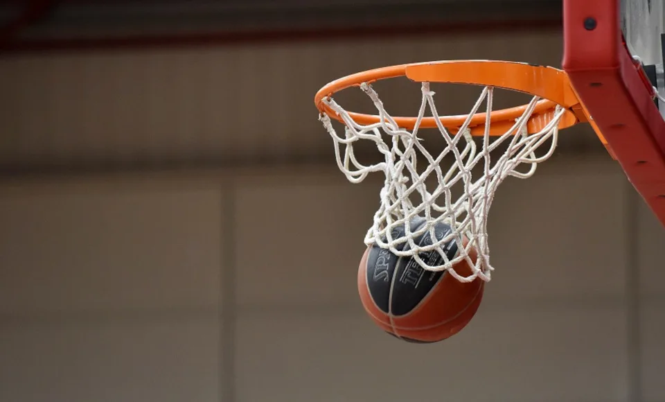 Το τρόπαιο του NBA έρχεται στην Ελλάδα από τη Novibet