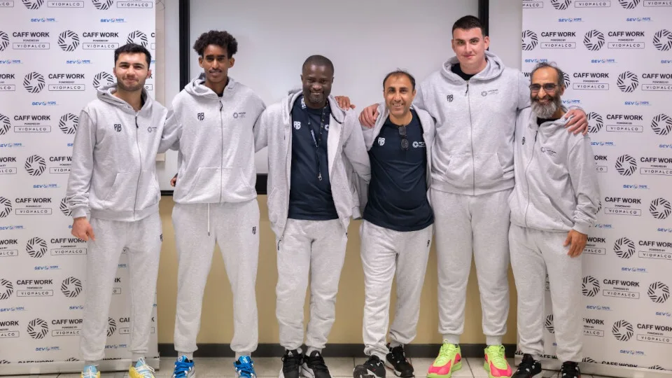 Μια πρωτοβουλία επαγγελματικής εκπαίδευσης για ευάλωτες ομάδες από την οικογένεια Αντενοκούνμπο