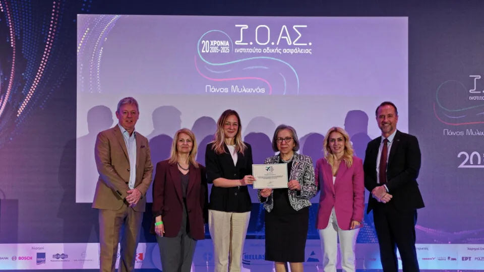 Η Vodafone Ελλάδας έλαβε την κορυφαία διάκριση τριών αστέρων από τον Δείκτη Οδικής Ασφάλειας της FIA