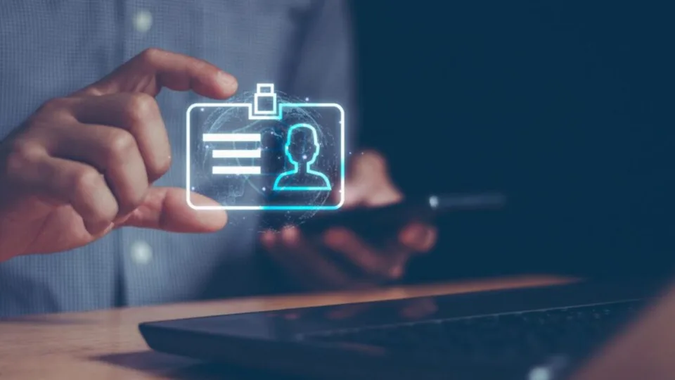 Αυτόματα αποκτούν Προσωπικό Αριθμό όσοι πολίτες δεν είχαν προχωρήσει στην έκδοσή του έως τις 5/11