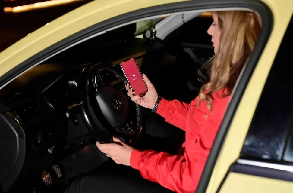 Η FREENOW και η AUTODOC ενώνουν δυνάμεις προσφέροντας προνόμια σε οδηγούς ταξί