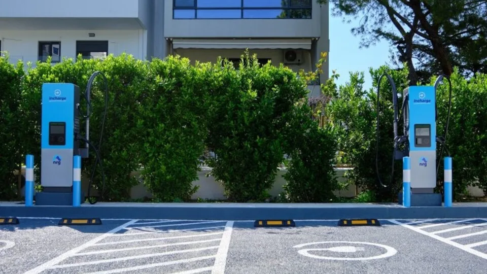 Ο πρώτος ταχυφορτιστής 480kW στην Ελλάδα από το δίκτυο incharge της nrg