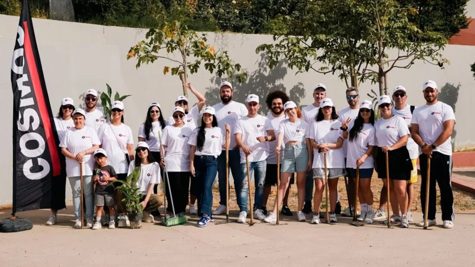 Περιβαλλοντική δράση της Cosmos Sport σε Αθήνα και Ηράκλειο με ισχυρό κοινωνικό αποτύπωμα