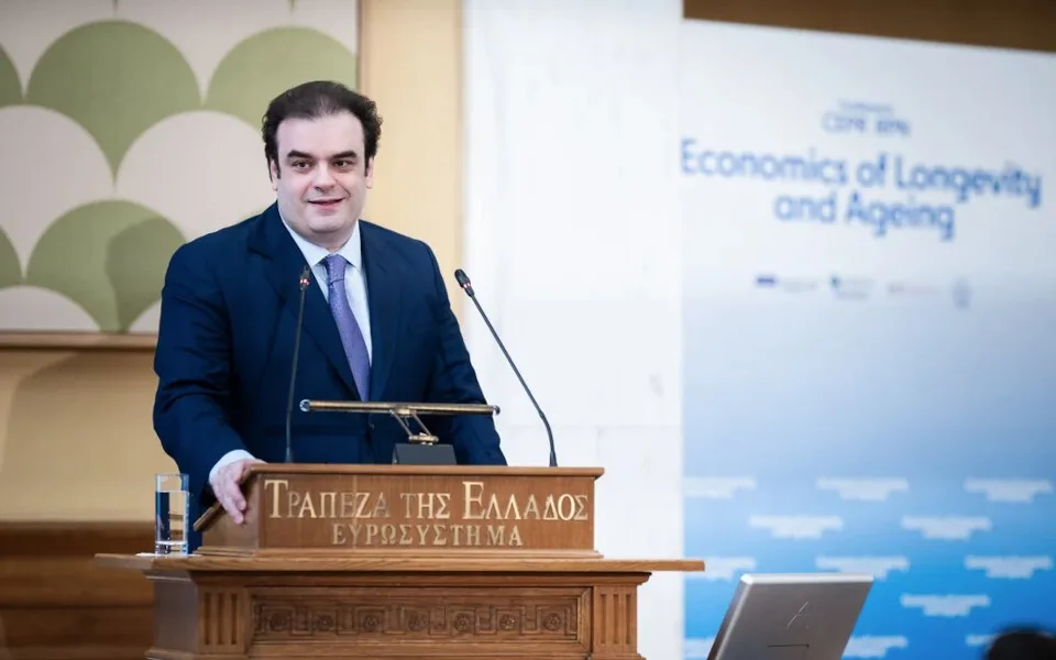 Κ. Πιερρακάκης: Η δημογραφική μεταβολή είναι «επανάσταση μακροζωίας» και επηρεάζει δομικά την οικονομία