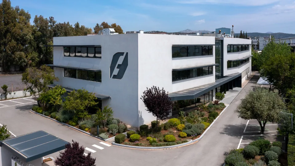 Η THEON εξασφαλίζει νέες παραγγελίες ύψους €50 εκατ. περίπου - Στόχος τα €430 εκατ. σε ετήσια έξοδα