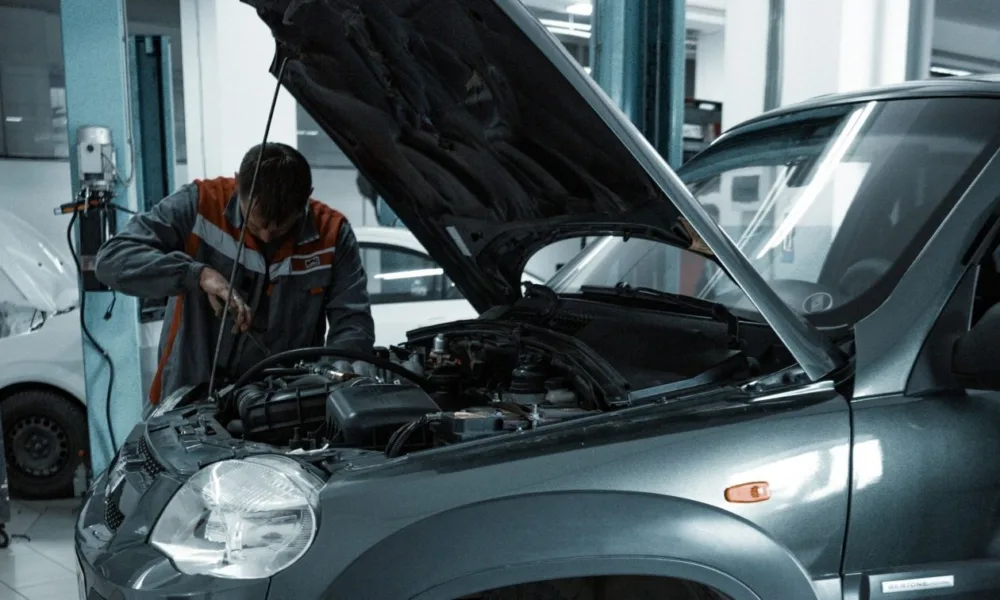 ΒΕΘ: Ζητά αναστολή της εφαρμογής του ψηφιακού πελατολογίου για τα συνεργεία