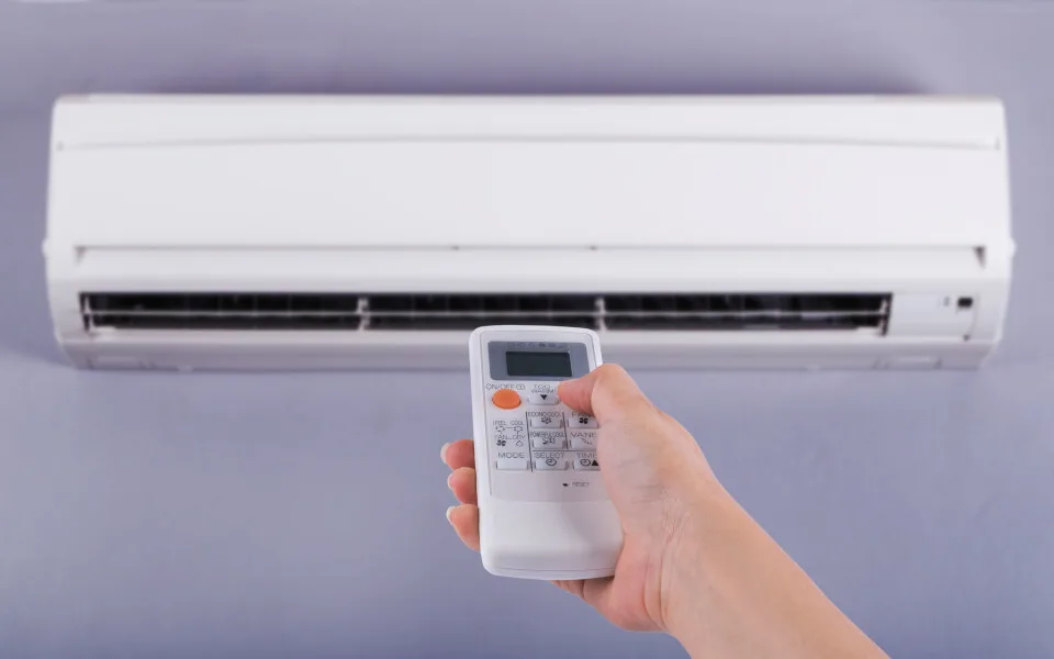 «Έκρηξη» ζήτησης για κλιματιστικά – Ρεκόρ τζίρου στο Skroutz