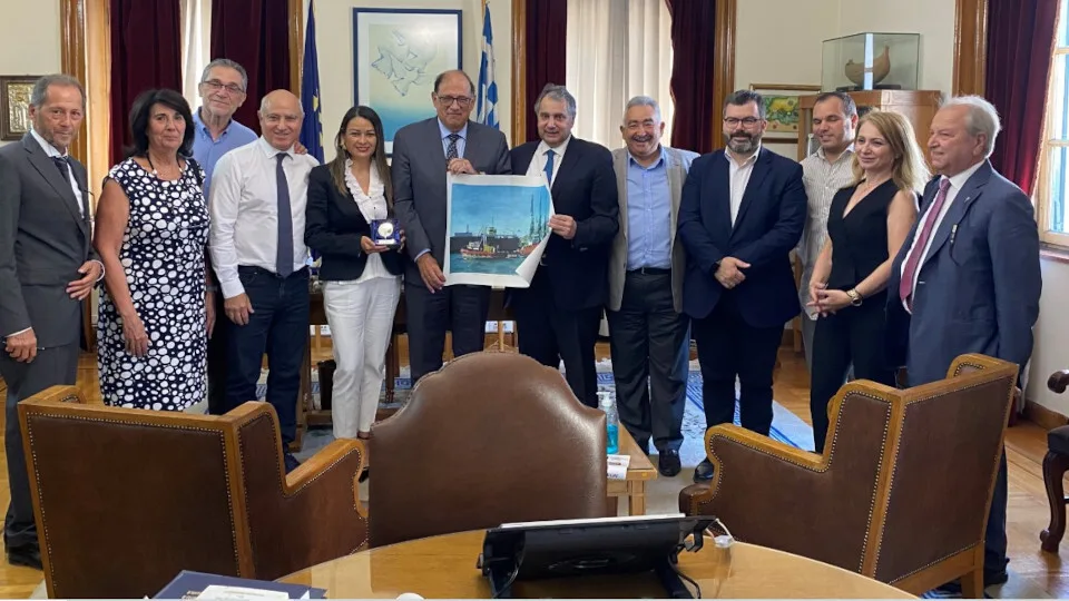 Υπογραφή MoU μεταξύ Ε.Β.Ε.Π. και Οργανισμού Ελληνο-Μεξικανικού Εμπορίου στον Πειραιά