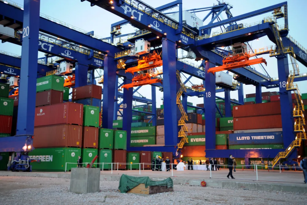 ΕΛΣΤΑΤ: Κατά 31,6% μειώθηκε το έλλειμμα του εμπορικού ισοζυγίου τον Μάιο του 2025