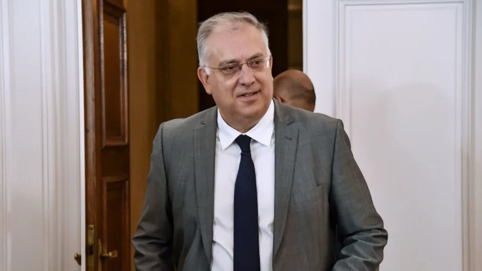 Θεοδωρικάκος: Απεντάσσονται αυτοδικαίως επενδυτικά σχέδια των Αναπτυξιακών Νόμων 2004 και 2011 που δεν υλοποιήθηκαν