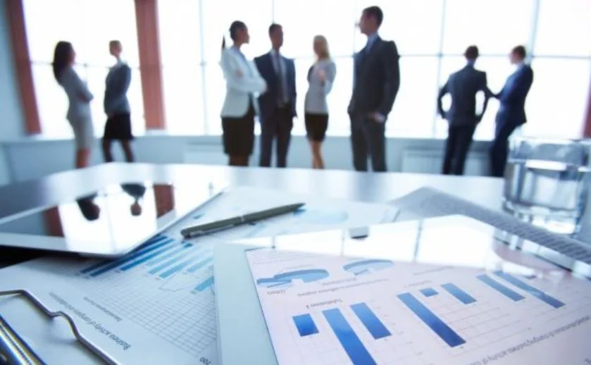 Πανελλαδική έρευνα ΕΚΤ: Οι ελληνικές επιχειρήσεις λένε βροντερό "ναι" στον ψηφιακό μετασχηματισμό