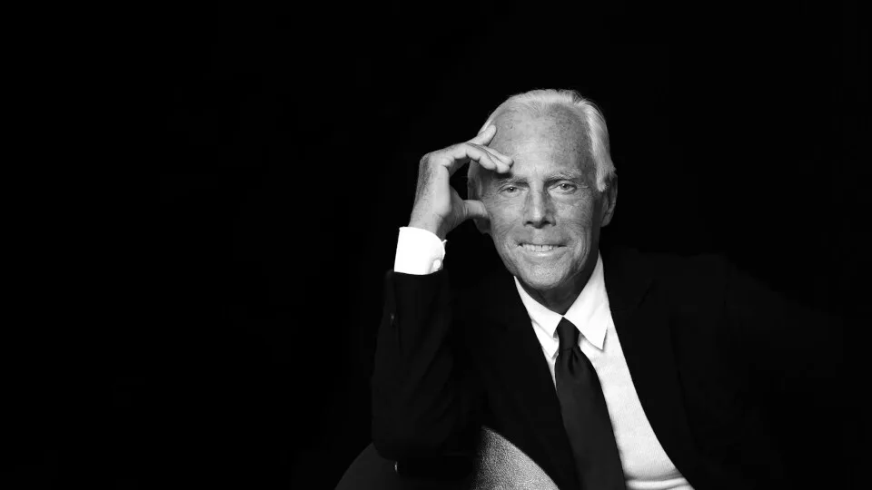 Τζόρτζιο Αρμάνι: Το ανεξίτηλο αποτύπωμα ενός ευφυούς μόδιστρου στη βιομηχανία της μόδας