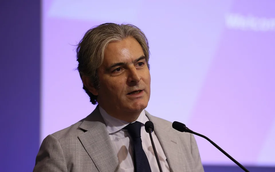 Τόποι εξουσίας στην Ελλάδα από τη Μεταπολίτευση έως και σήμερα - 23 αφηγήσεις υπό την επιμέλεια του Ανδρέα Γιαννόπουλου