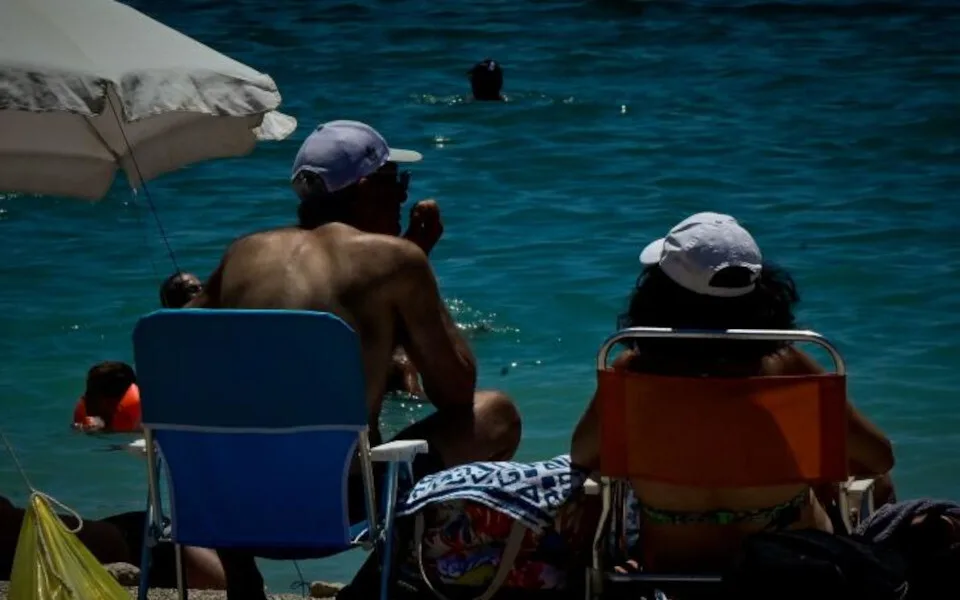 Καταβολή του επιδόματος αδείας πριν την έναρξη της καλοκαιρινής αδείας - Πρόστιμο στην περίπτωση μη συμμόρφωσης