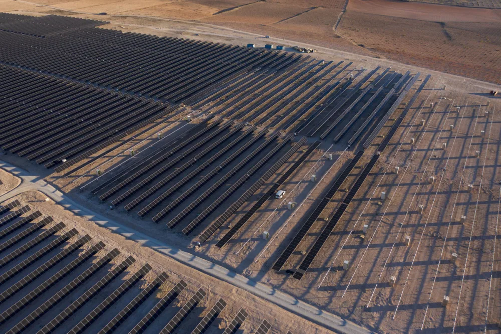 Η BayWa r.e. Solar Trade και η JA Solar διοργανώνουν webinar για φωτοβολταϊκά πάνελ