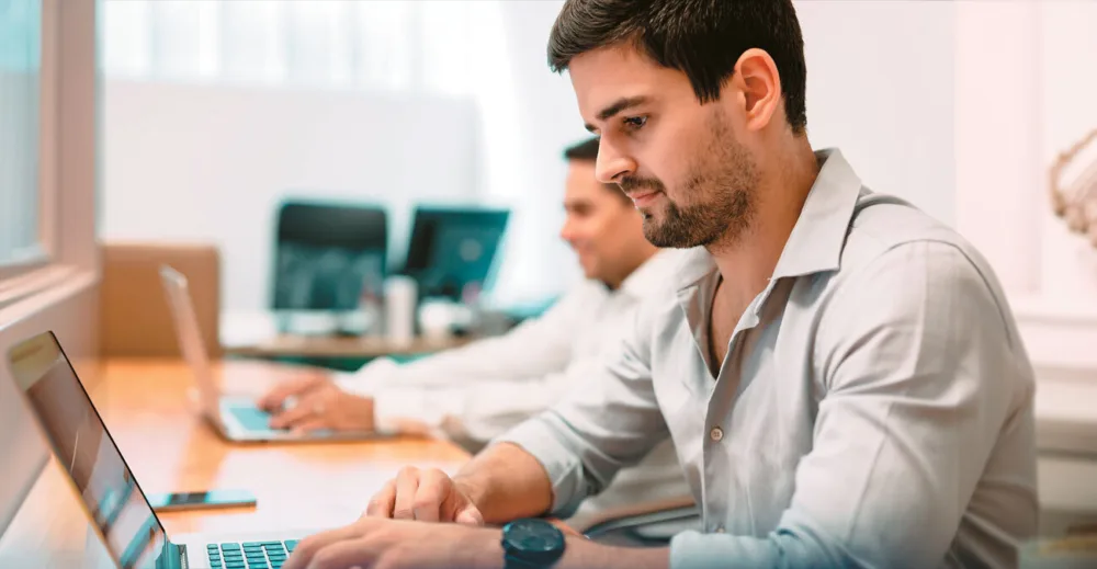 Υπουργείο Εργασίας: Ιστορικό ρεκόρ στην απασχόληση στο πρώτο επτάμηνο του 2025