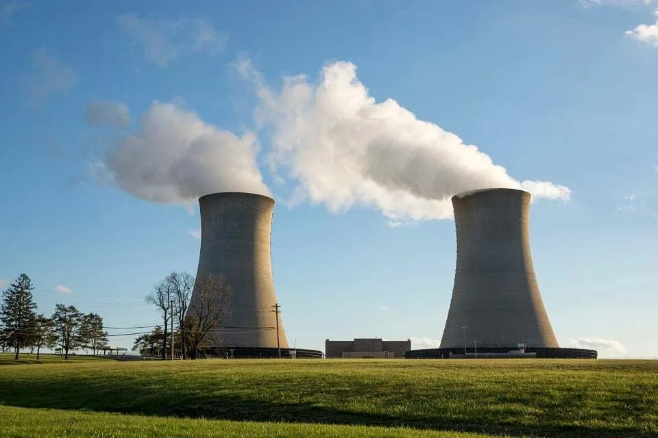 Πυρηνική ενέργεια: Η επιστροφή της «υπέρτατης δύναμης» στην εποχή της Τεχνητής Νοημοσύνης